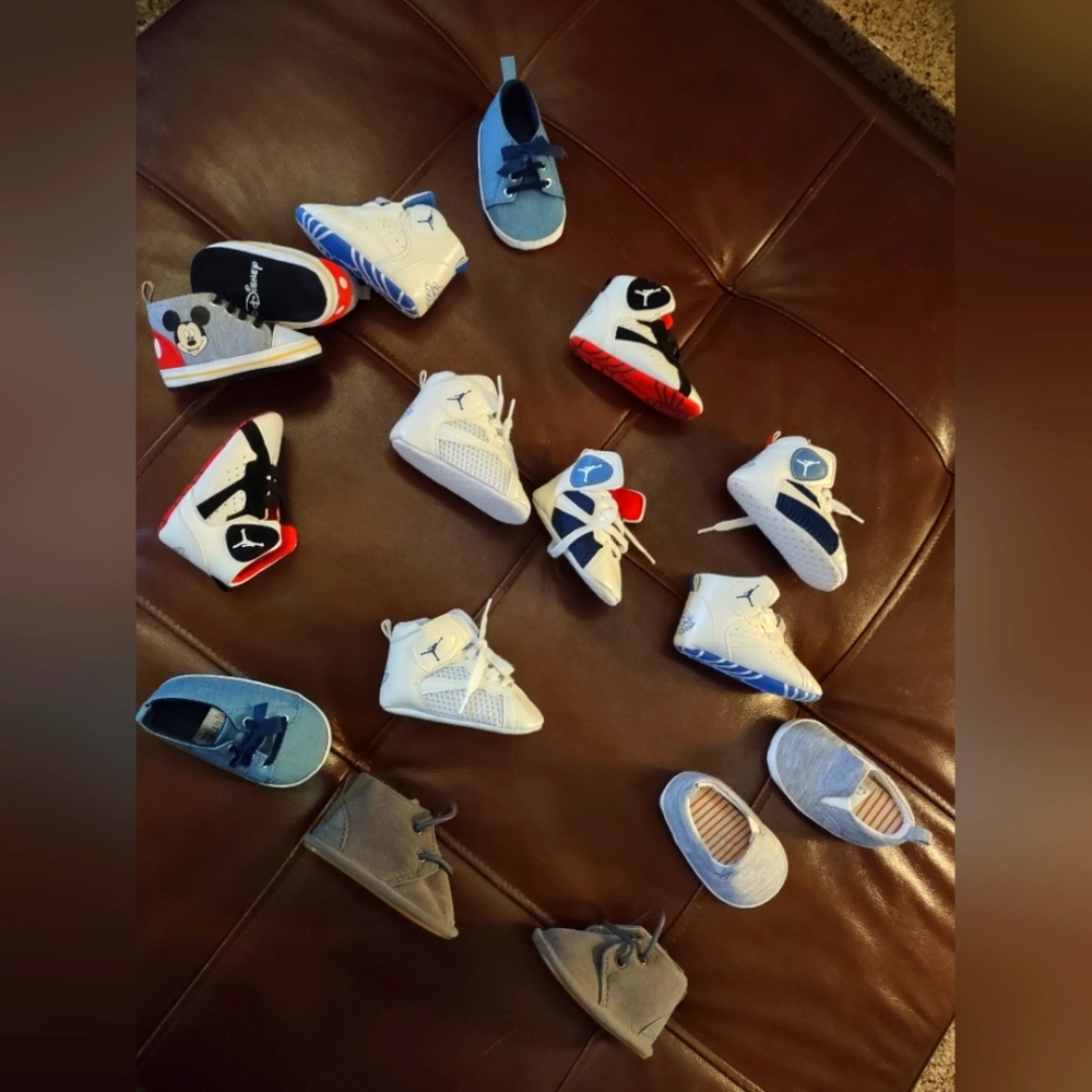 Infant shoes 0-6 months